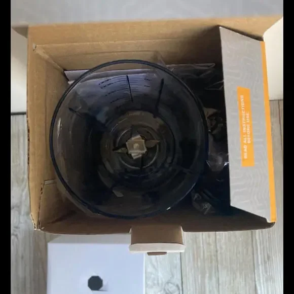 Toastmaster Mini Personal Blender 15 oz Smoothie Maker Brand New - Picture 7 of 8